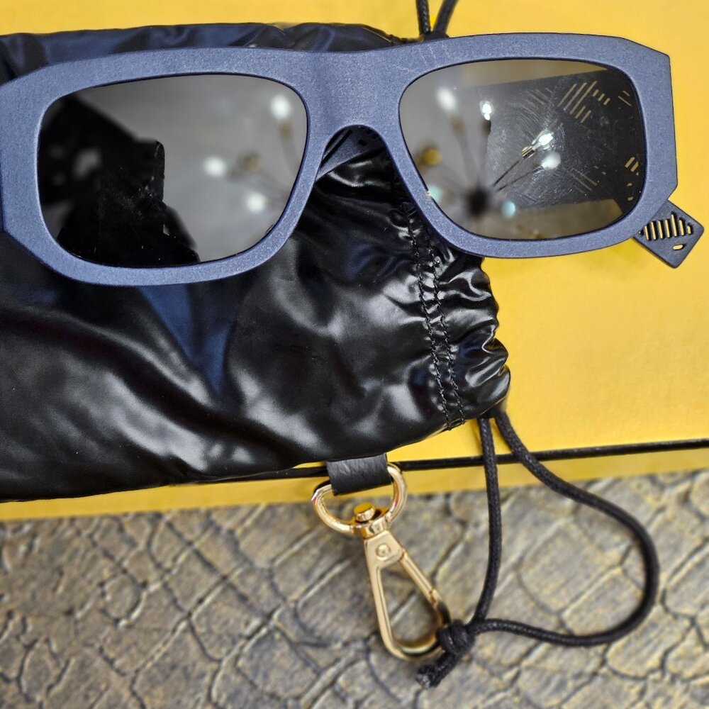 FF rectangle fendi glasses NWT $500